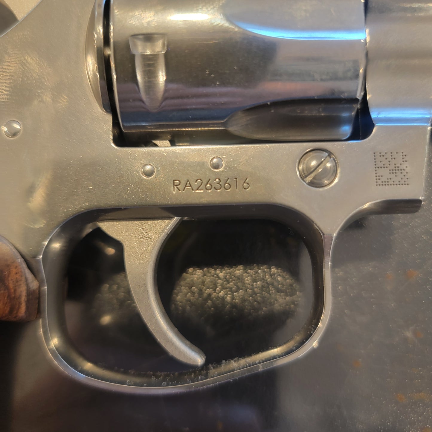 Colt King Cobra revolver stainless 4.25 inch 6 shot 357Mag