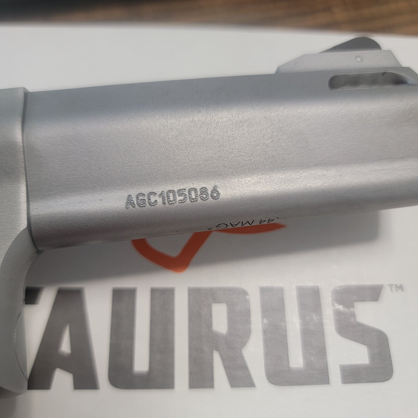 TAURUS TRACKER 44 MAG 4" PORTED 5 RD STAINLESS STEEL